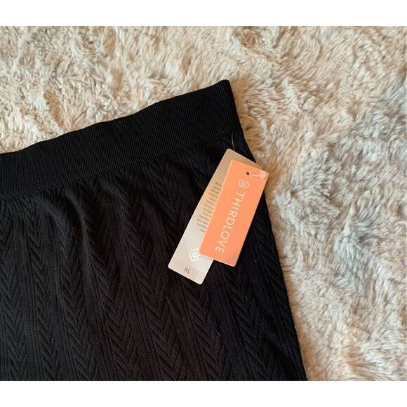 NEW NWT THIRD LOVE BLACK TEXTURED SEAMLESS COMPRESSION LEGGINGS TIGHTS layering - Picture 2 of 4